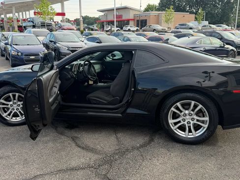 Used 2014 Chevrolet Camaro LT RWD image 10