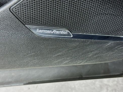 Used 2023 Kia Sportage SX image 19