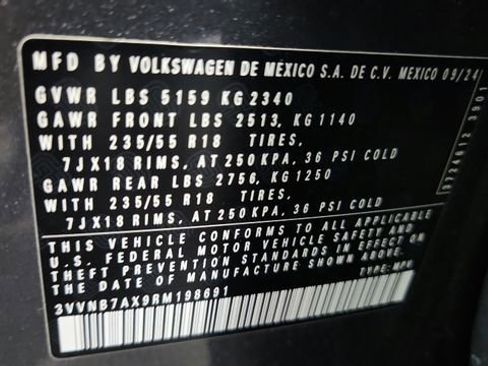 Used 2024 Volkswagen Tiguan SE image 24