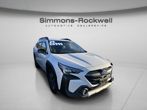 Used 2024 Subaru Outback Limited image 4