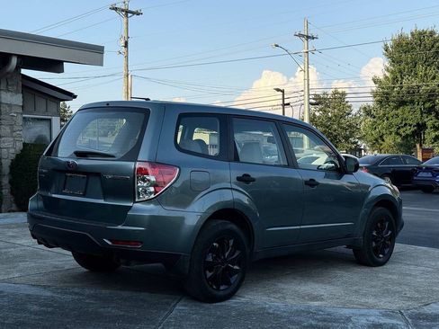 Used 2010 Subaru Forester 2.5X AWD/4WD image 5