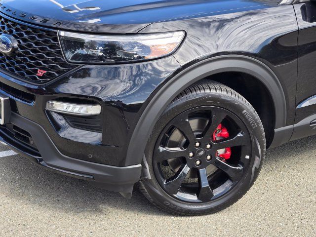 Certified 2023 Ford Explorer ST w/ Equipment Group 401A AWD/4WD image 9