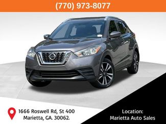 Used 2019 Nissan Kicks SV image 1