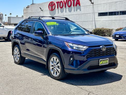 Used 2024 Toyota RAV4 XLE Premium w/ Weather Package FWD image 3