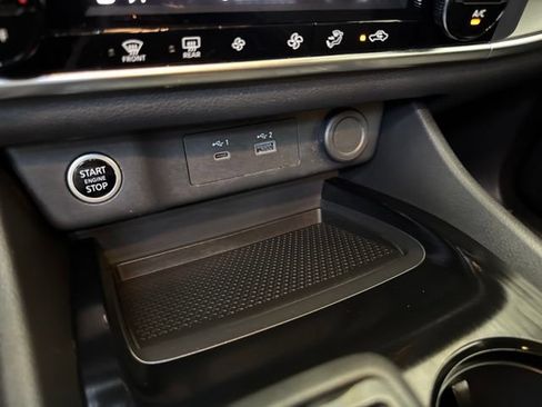 Certified 2023 Nissan Rogue SV AWD/4WD image 27