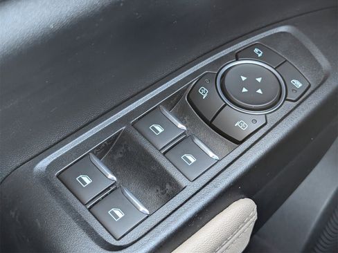 New 2025 Ford Ranger XLT w/ FX4 Off-Road Package image 19