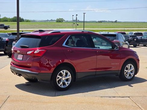 Used 2019 Chevrolet Equinox LT AWD/4WD image 8