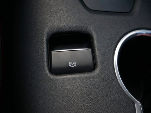 Used 2024 Ford Mustang GT Premium image 28