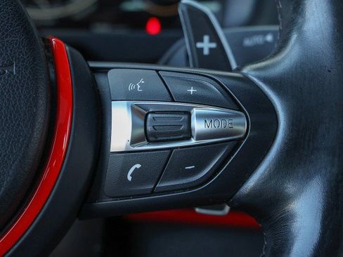 Used 2015 BMW X6 M image 23