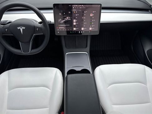 Used 2022 Tesla Model 3 Long Range image 13