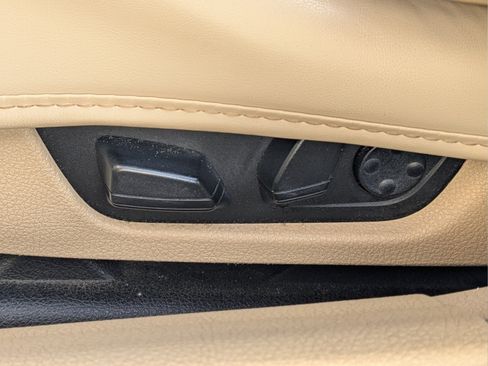 Used 2014 BMW 328i xDrive Sedan AWD/4WD image 17