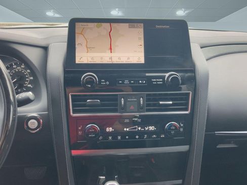 Used 2023 INFINITI QX80 Sensory w/ All-Season Package image 25