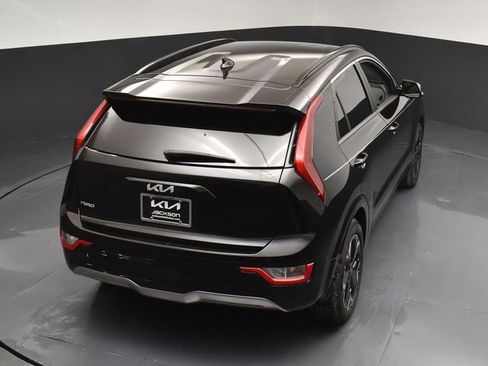 Certified 2025 Kia Niro Wind image 44