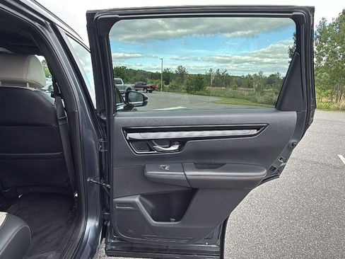 Used 2024 Honda CR-V Sport Touring image 18