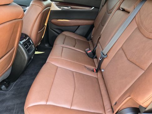 Used 2024 Cadillac XT5 Premium Luxury FWD image 30