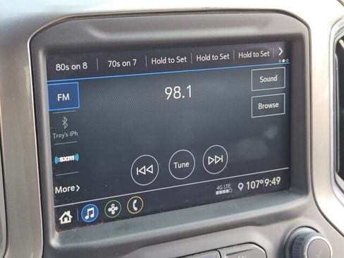 Used 2022 Chevrolet Silverado 1500 LT AWD/4WD image 20