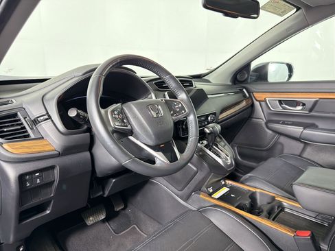 Used 2022 Honda CR-V Touring image 4