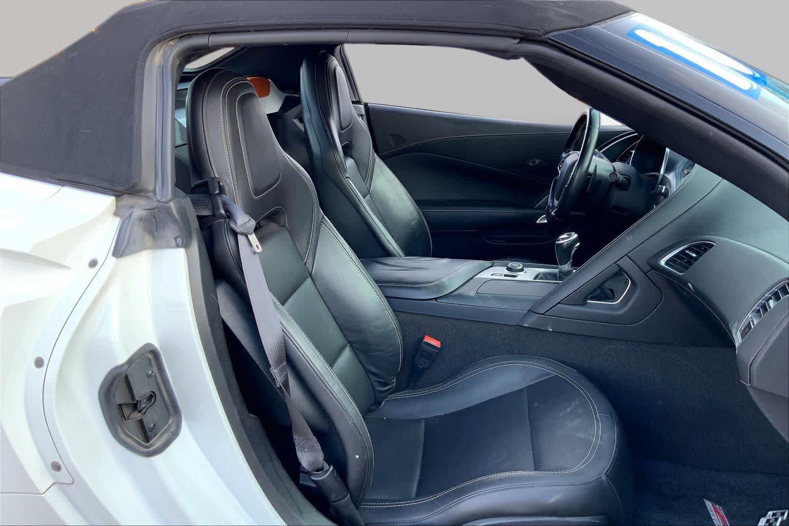 Used 2016 Chevrolet Corvette Z06 RWD image 9