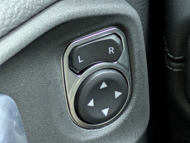 New 2027 Jeep Wrangler Unlimited Sahara AWD/4WD image 24