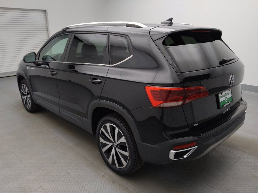 Used 2022 Volkswagen Taos SE FWD image 5