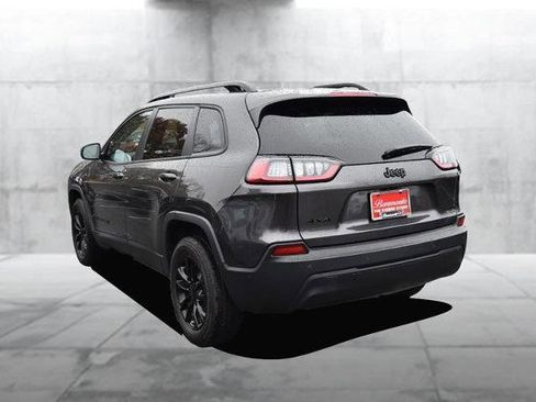 Used 2023 Jeep Cherokee Altitude Lux image 6