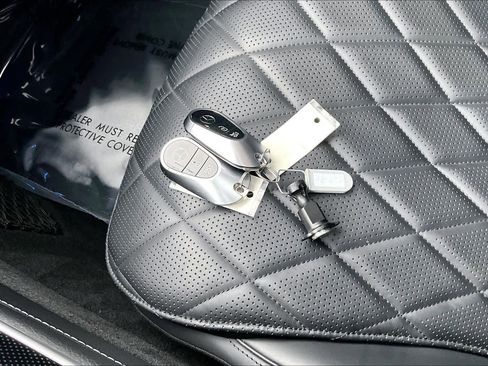 Used 2023 Mercedes-Benz S 580 4MATIC Sedan image 26