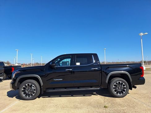 New 2026 Toyota Tundra Limited image 8