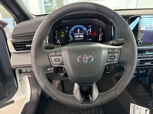 New 2026 Toyota Camry SE image 26