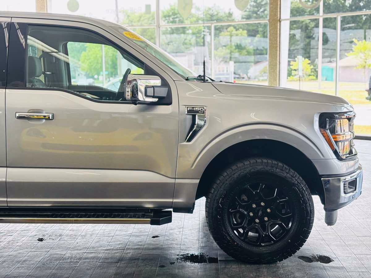 Used 2025 Ford F150 XLT w/ Equipment Group 302A MID AWD/4WD image 6