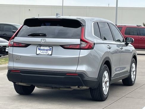 Used 2024 Honda CR-V LX image 4