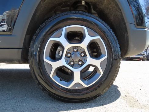 Used 2022 Jeep Compass Trailhawk w/ Trailhawk Elite Group image 10