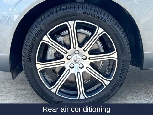Used 2021 Volvo XC60 T6 Inscription w/ Advanced Package AWD/4WD image 4