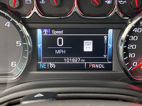 Used 2018 Chevrolet Tahoe LT image 18