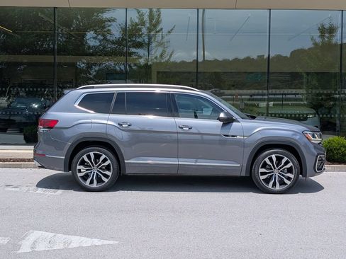Used 2022 Volkswagen Atlas SEL Premium AWD/4WD image 8