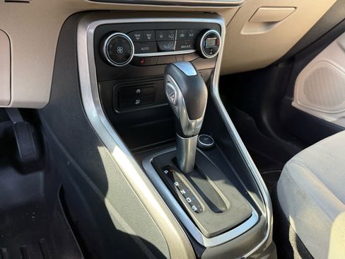 Used 2021 Ford EcoSport SE image 23