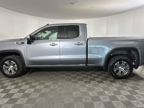 New 2026 GMC Sierra 1500 SLE RWD image 5