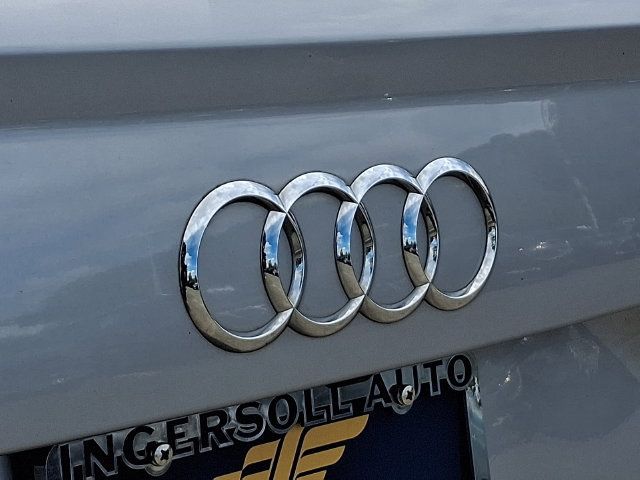 Used 2018 Audi Q7 3.0T Prestige AWD/4WD image 32