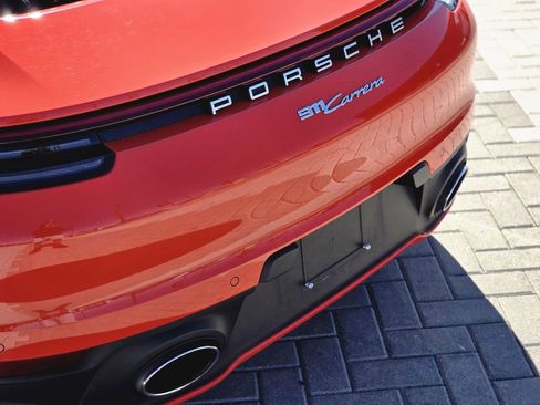 Used 2021 Porsche 911 Carrera image 7