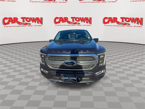Used 2021 Ford F150 Limited image 3