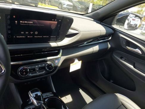 New 2026 Buick Envista Sport Touring w/ Convenience I Package FWD image 26