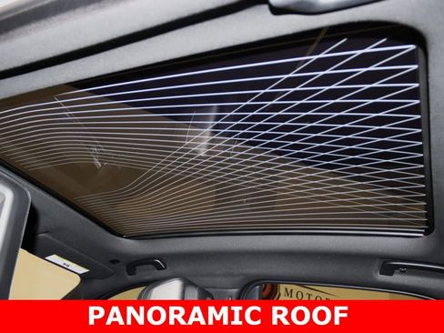 Used 2023 BMW 760i xDrive image 12