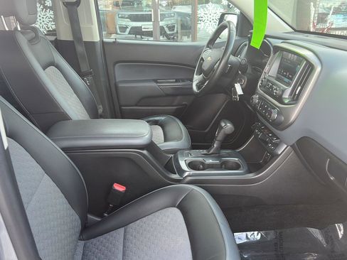 Used 2018 Chevrolet Colorado Z71 image 17