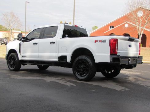 Used 2024 Ford F250 XLT w/ FX4 Off-Road Package image 7