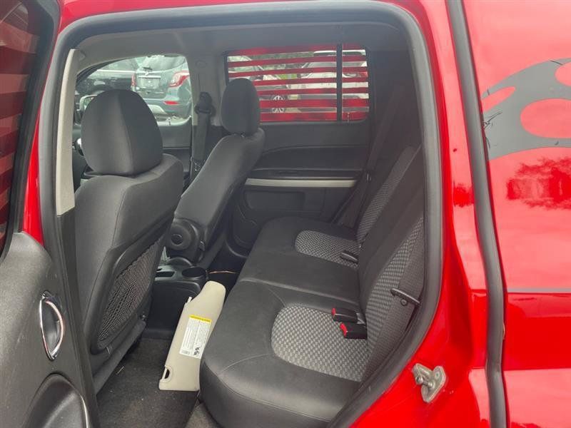 Used 2009 Chevrolet HHR LS FWD image 10