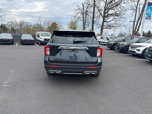 Certified 2022 Ford Explorer XLT w/ Equipment Group 202A AWD/4WD image 9