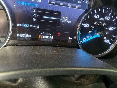 Used 2021 Ford F250 Lariat image 9