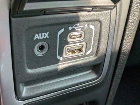 New 2026 Jeep Gladiator Sport image 18