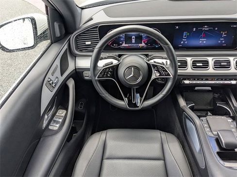 Used 2024 Mercedes-Benz GLE 350 4MATIC image 16