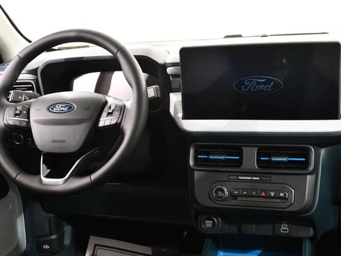 New 2025 Ford Maverick XLT w/ XLT Luxury Package image 8