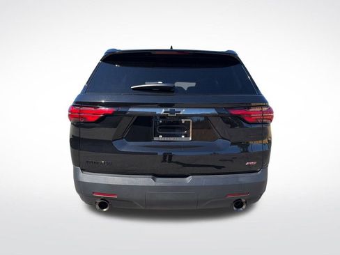 Used 2023 Chevrolet Traverse RS image 7